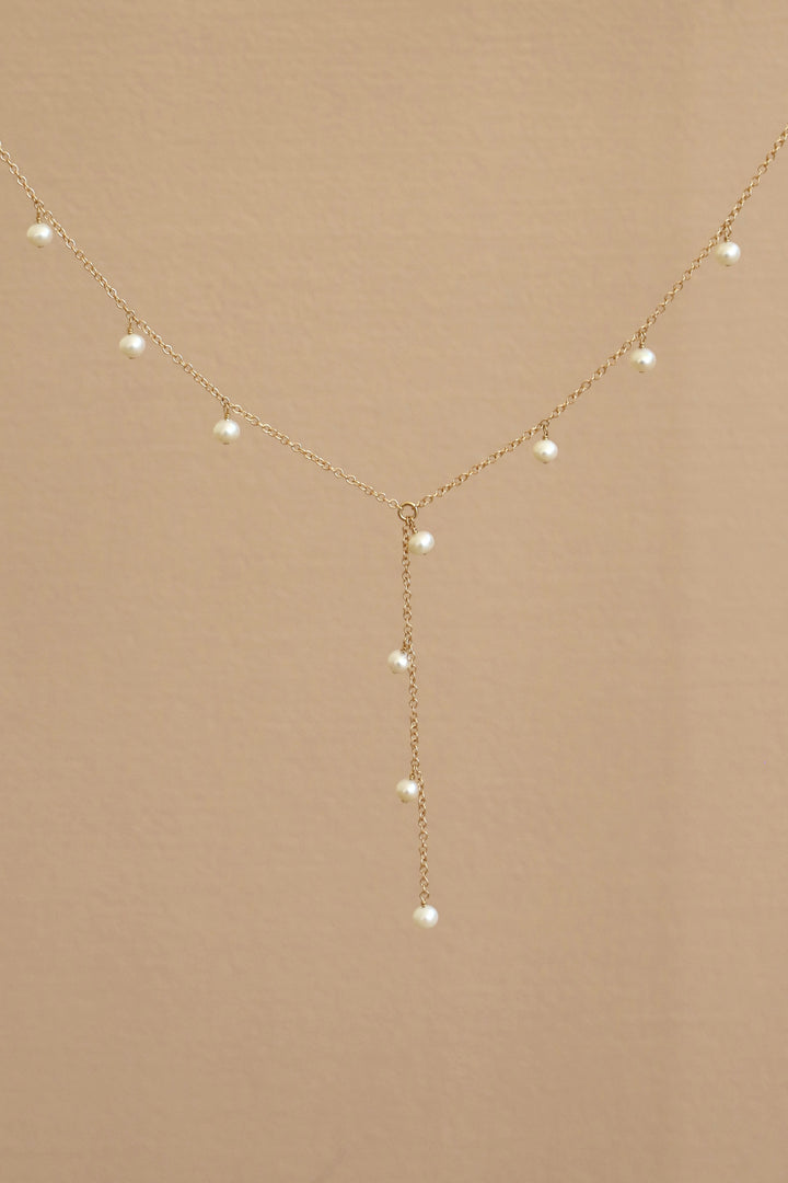 ELLE PEARL DROP LARIAT NECKLACE