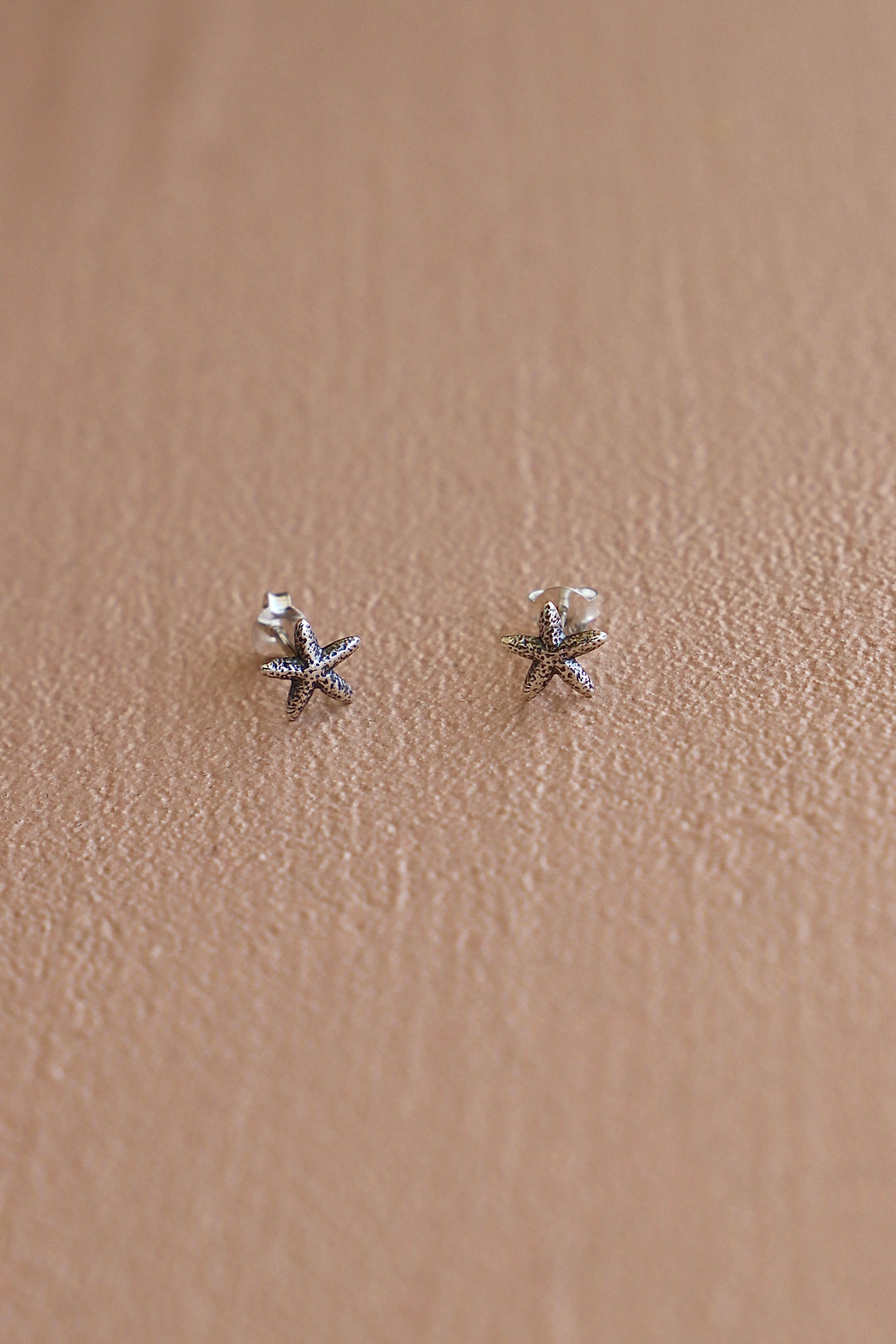 CAPRI STARFISH STUDS