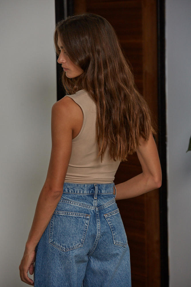 SEAMLESS FULL LENGTH TANK
