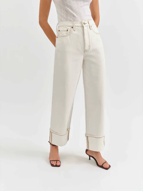 EAST SIDE LOOSE CUFF IN VANILLA