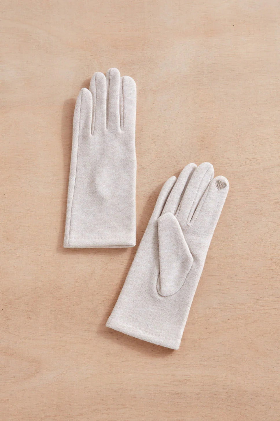 TAN CHIC GLOVES