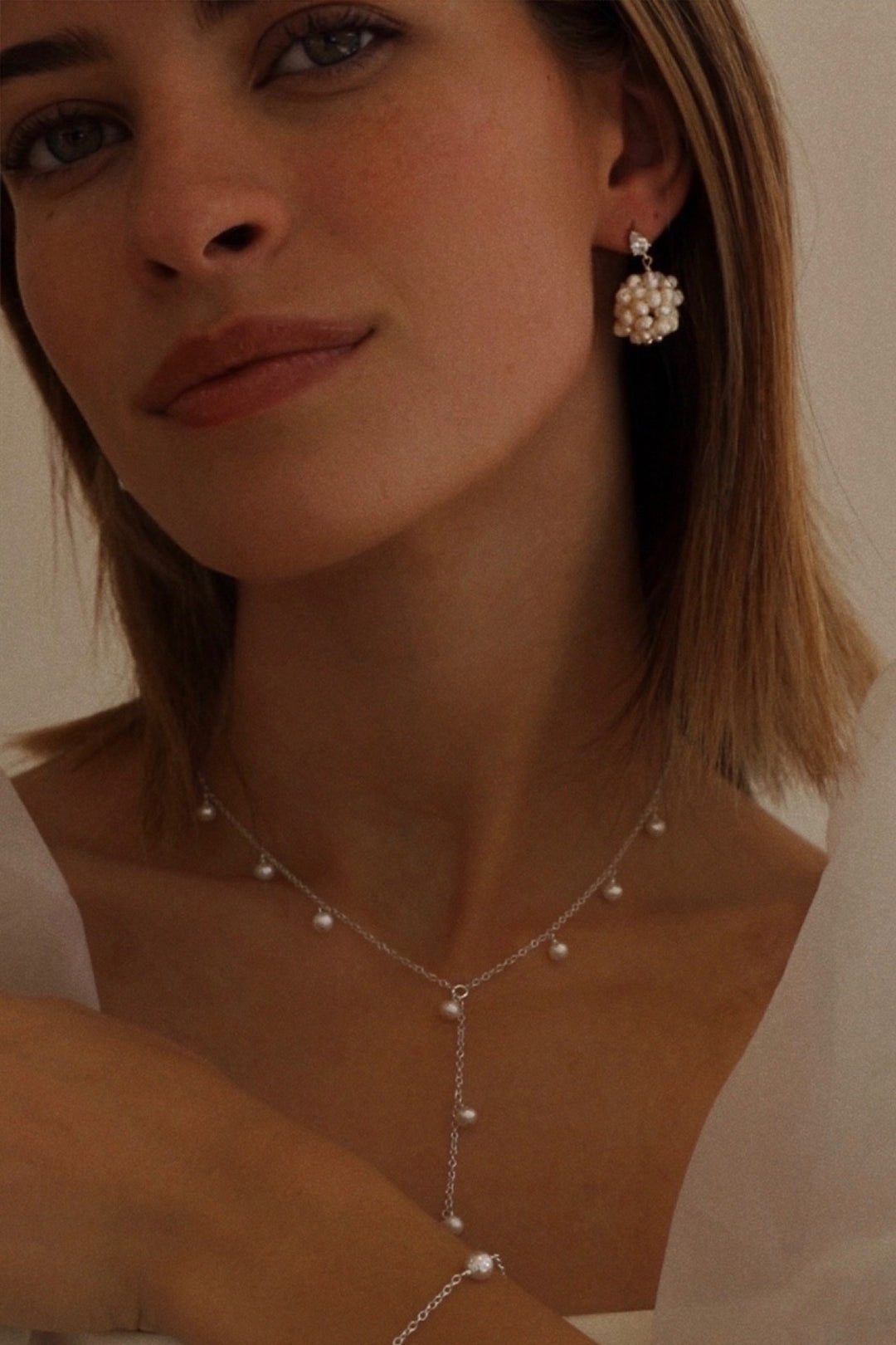 ELLE PEARL DROP LARIAT NECKLACE