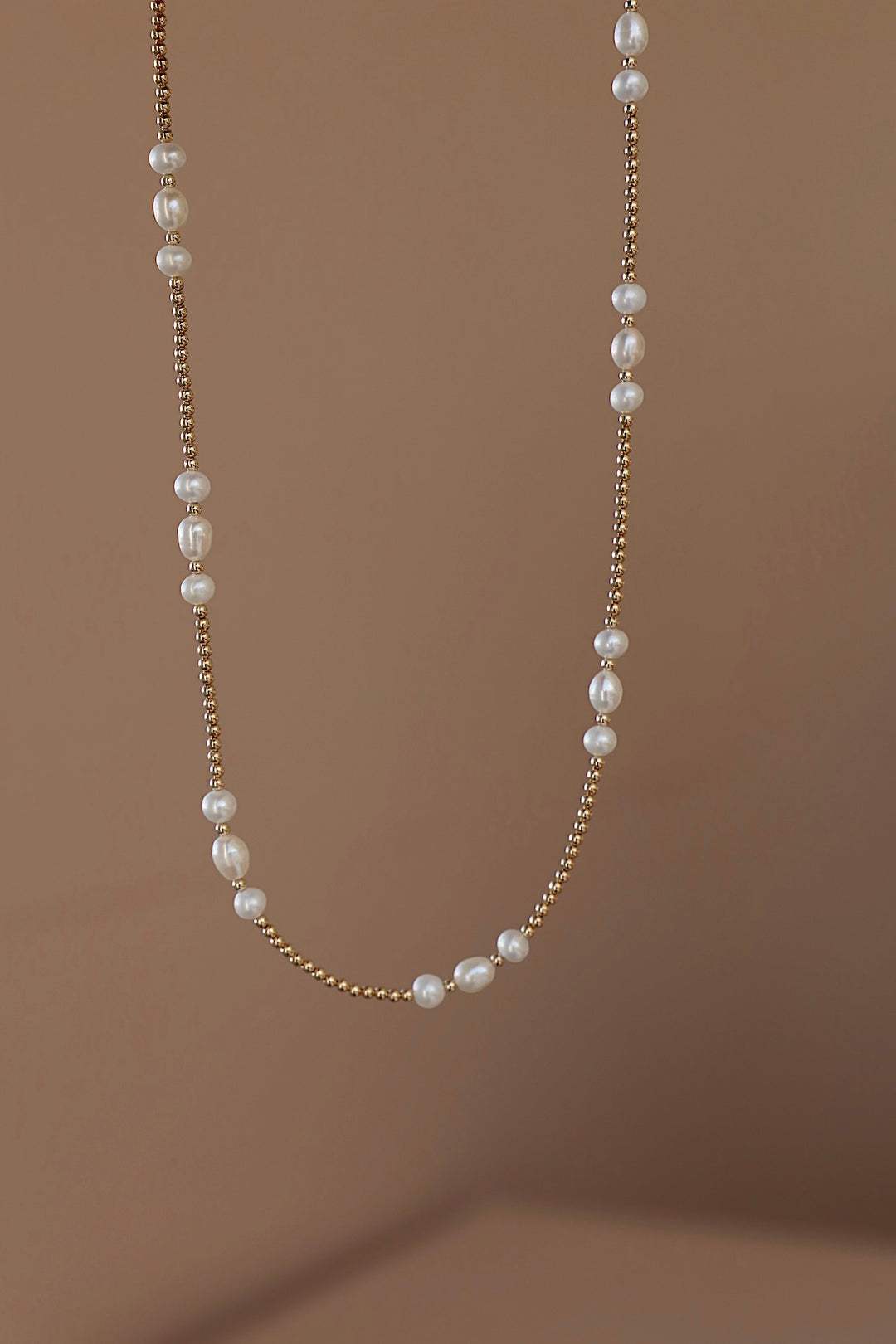 BEACHCOMBER PEARL NECKLACE