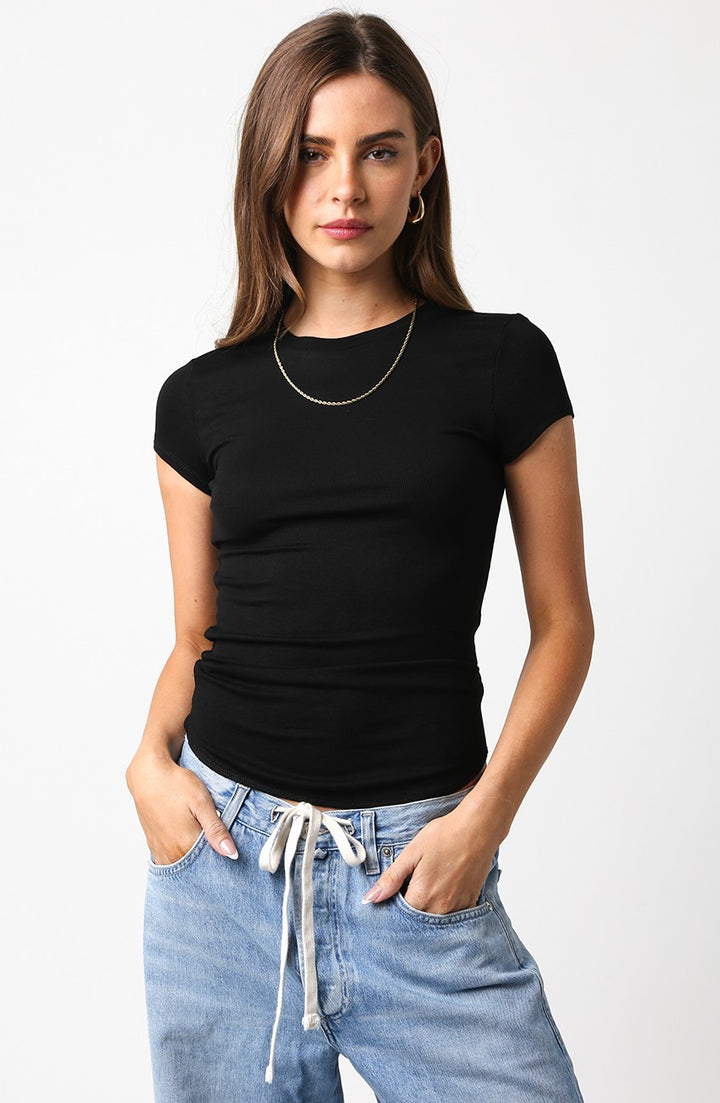 RIBBED CAP SLEEVE TEE