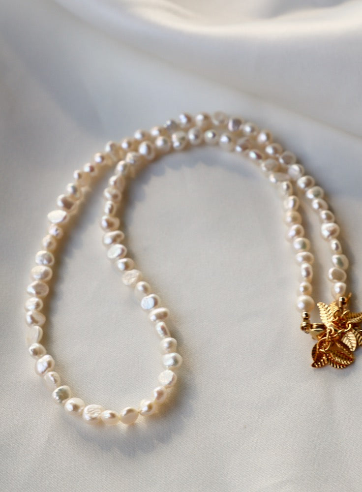 Freshwater Pearl Necklace - Vintage Necklace