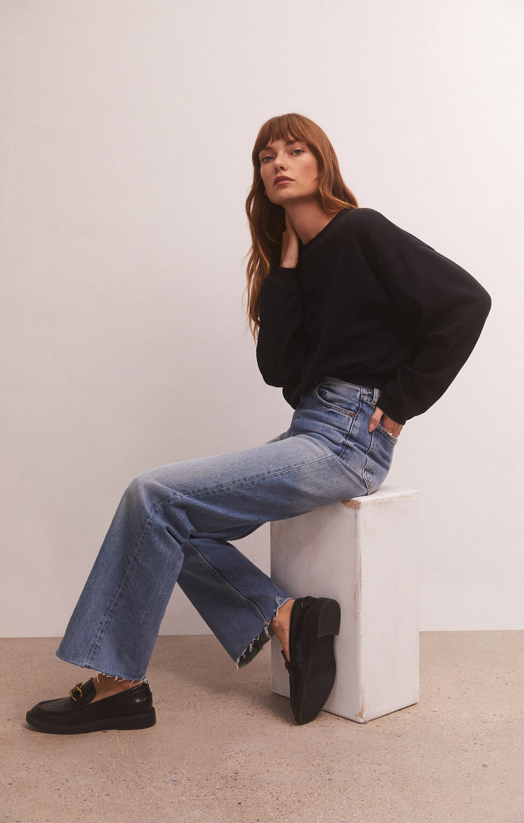 CLASSIC CREW SWEATSHIRT