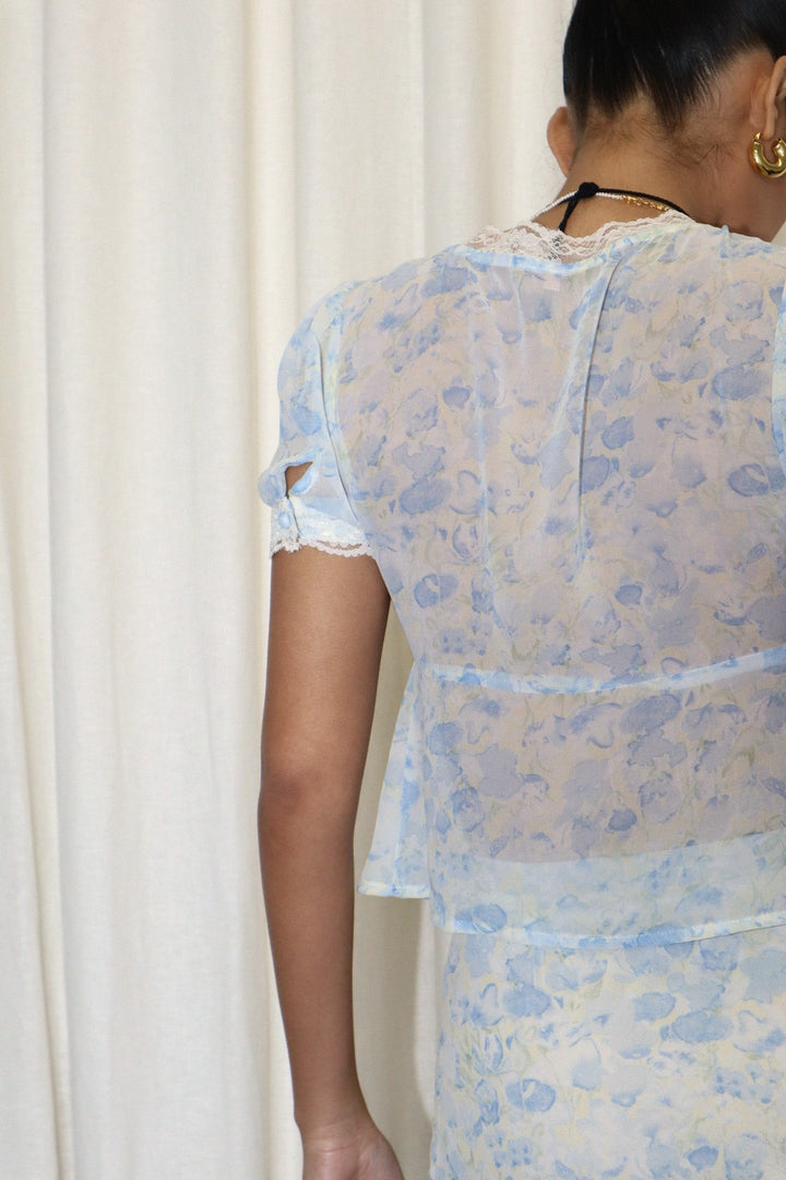 FLORAL CHIFFON BLOUSE
