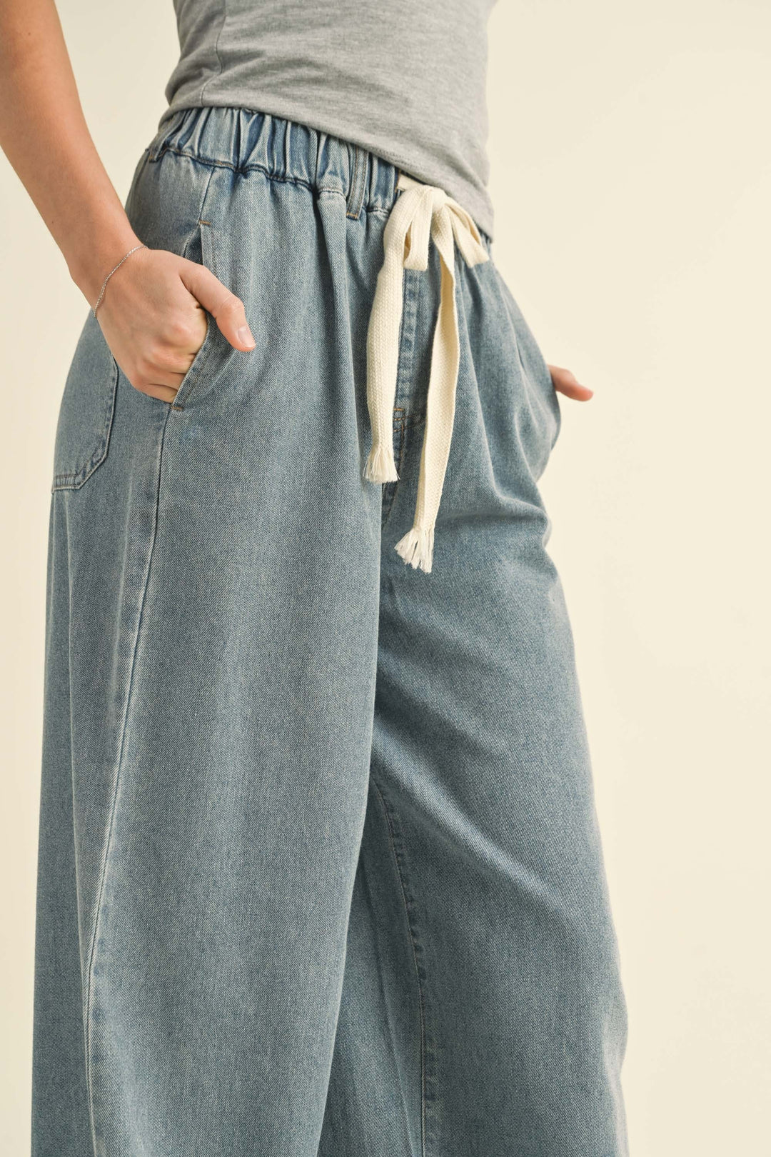 LIGHT WASH DENIM WIDE LEG PANTS