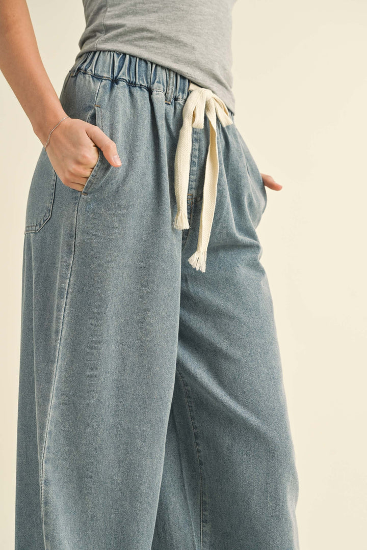 LIGHT WASH DENIM WIDE LEG PANTS