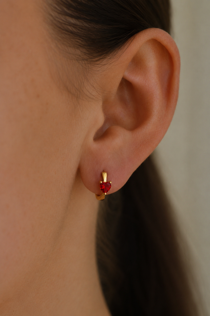 RUBY HEART HUGGIES