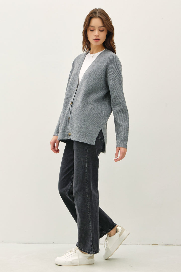 OVERSIZED BUTTON CARDIGAN