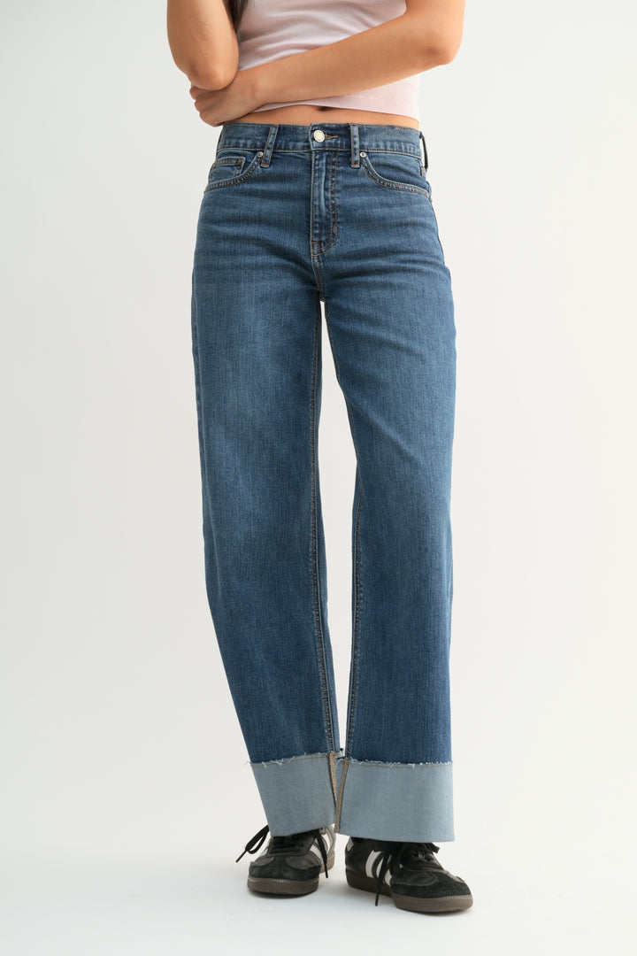 CUFFED WIDE ANKLE JEANS