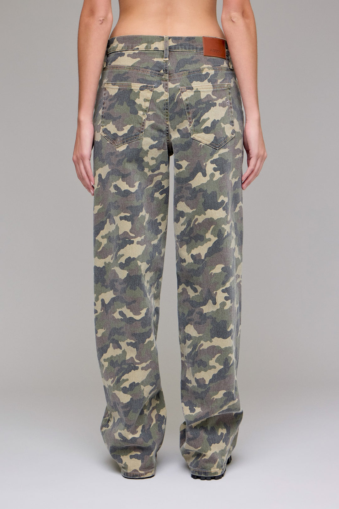 CAMO LOW SLUNG BAGGY