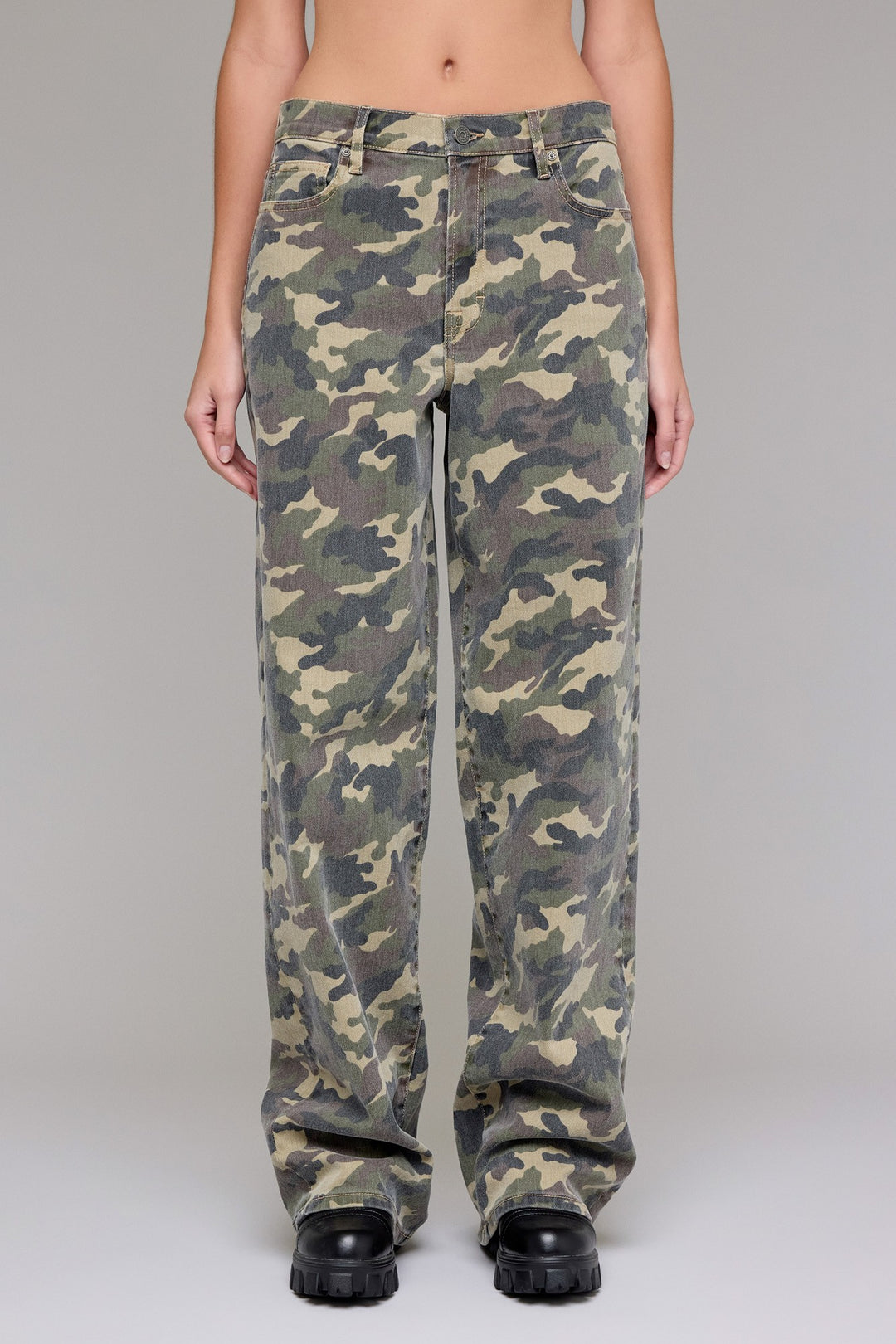 CAMO LOW SLUNG BAGGY