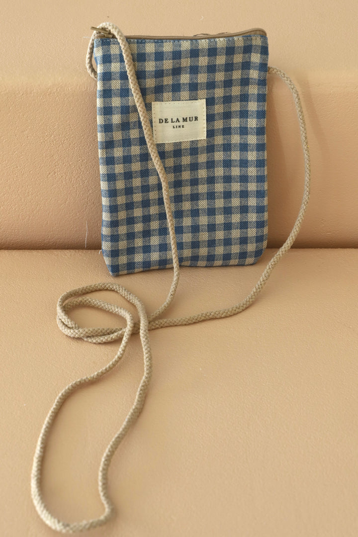 BRISA PHONE SLEEVE
