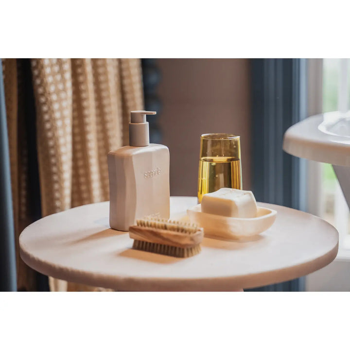 HAND AND BODY WASH-MEDINA