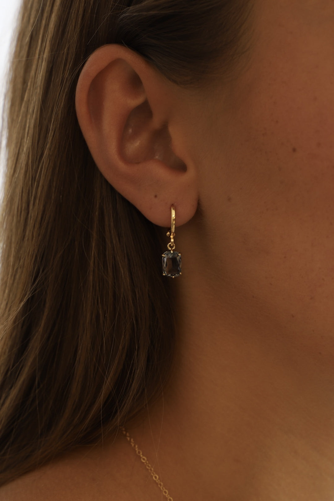 SMOKY BAGUETTE EARRINGS