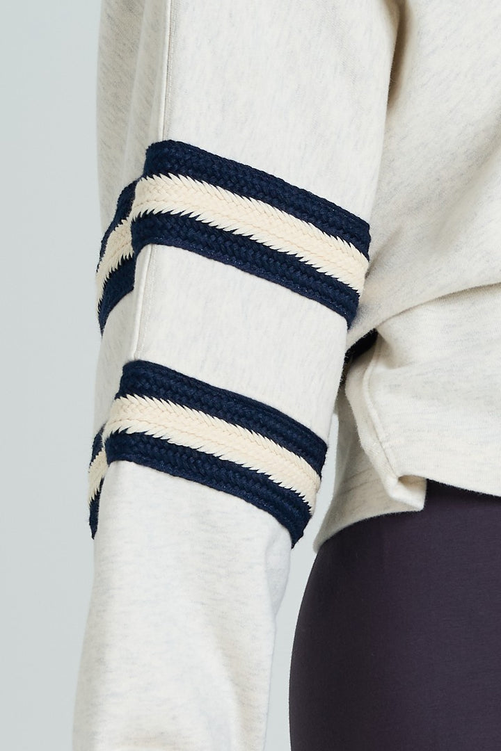 STRIPE SLEEVE SWEATSHIRT