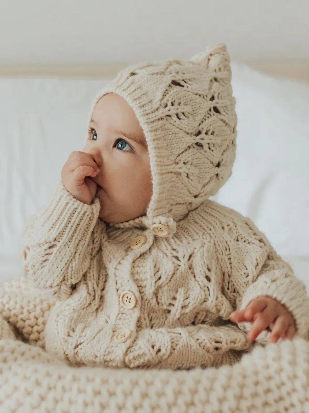 LEAF LACE KNIT BONNET