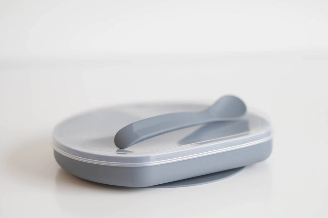 SILICONE SUCTION PLATE WITH LID AND SPOON