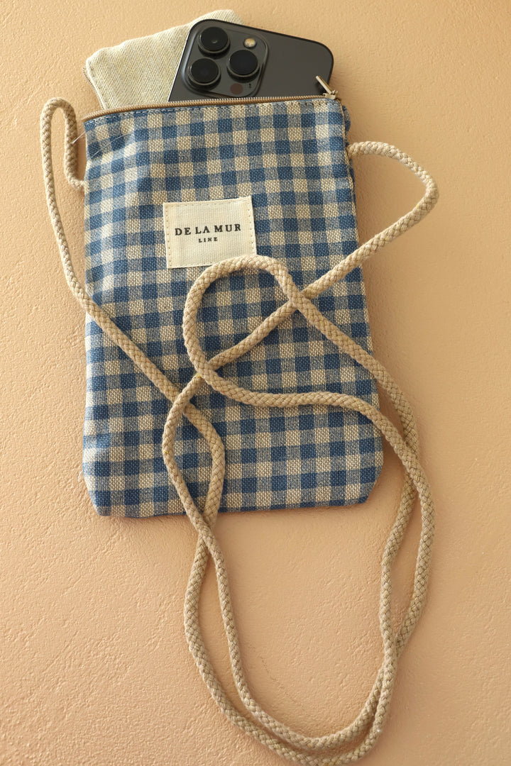 BRISA PHONE SLEEVE