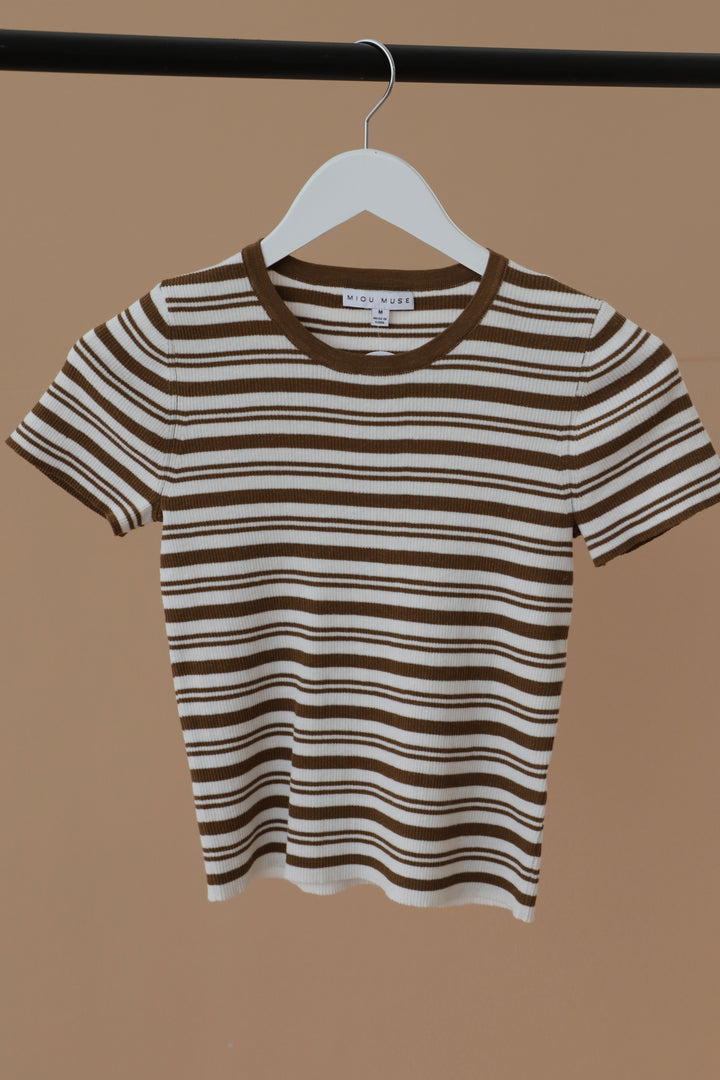 STRIPED KNITTED TOP