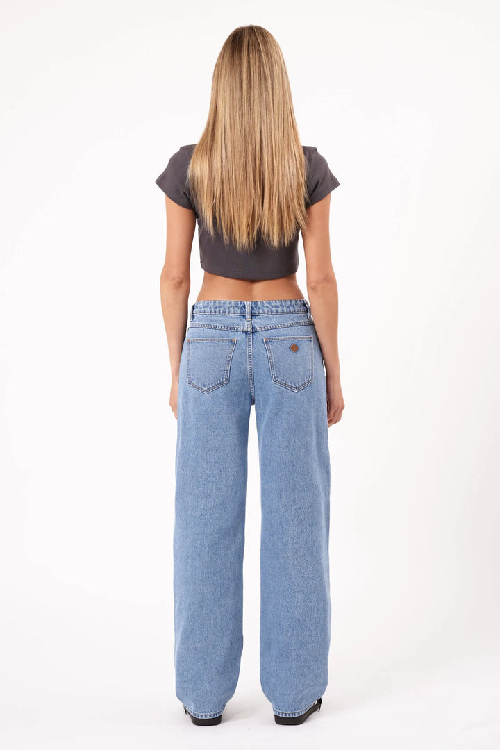 99 BAGGY GIGI JEANS