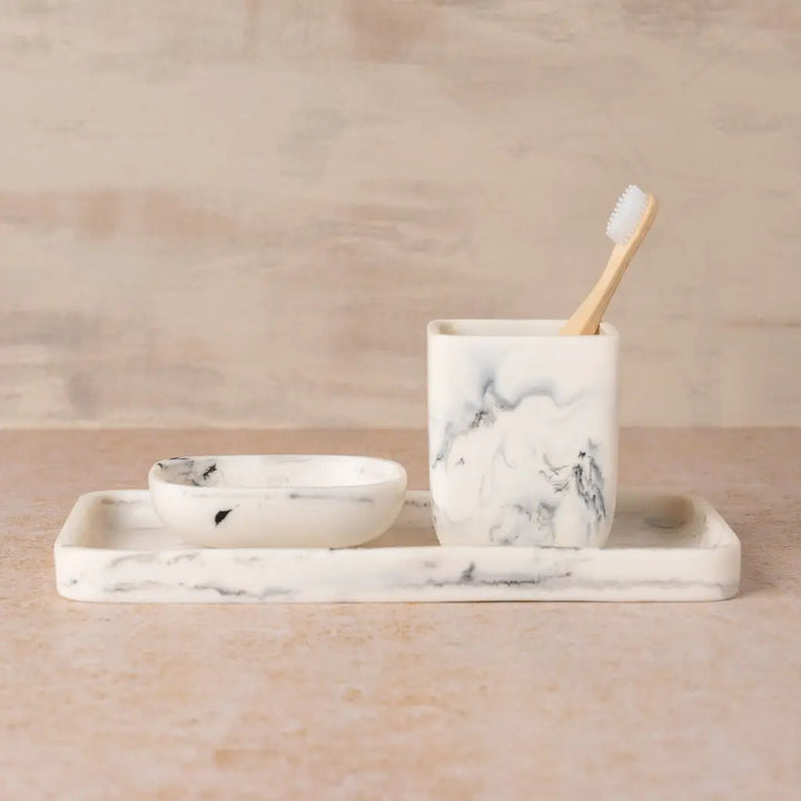 FLOW RESIN SOAP DISH-MERLE