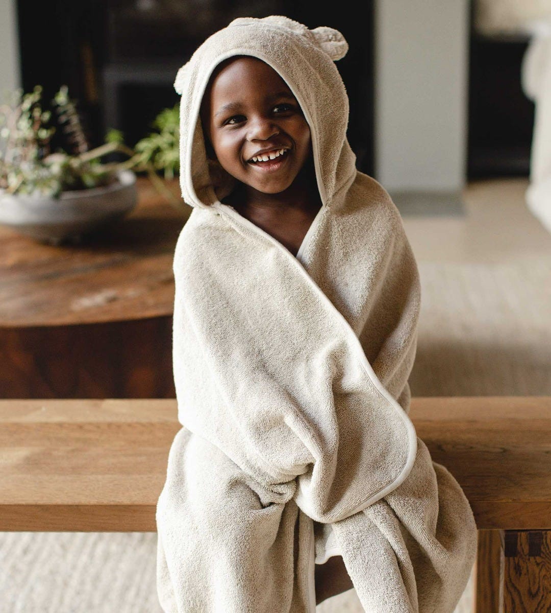 BEAR HOODED TOWEL