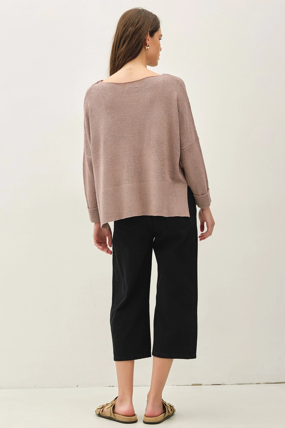 BOXY BOATNECK SWEATER