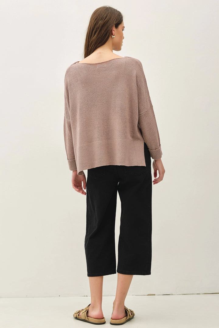 BOXY BOATNECK SWEATER