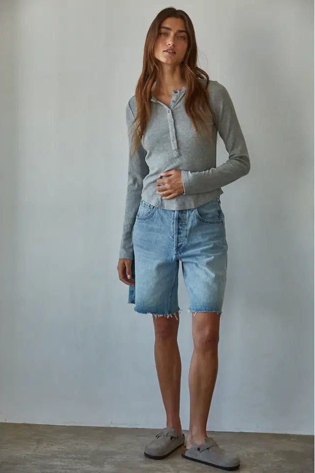 RIBBED BUTTON DOWN LONG SLEEVE