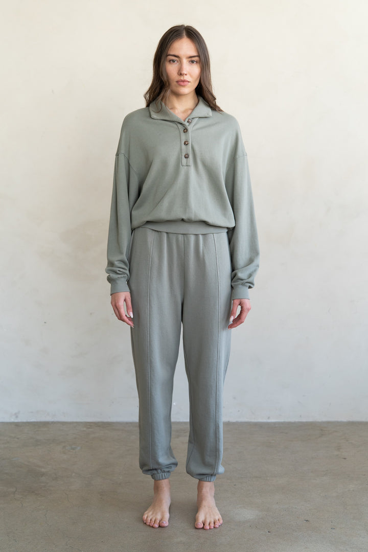 MAX COLLARED PULLOVER