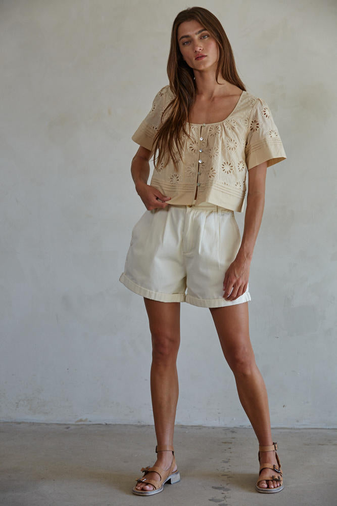 VALE EYELET TOP