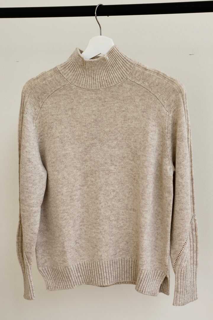 REN TURTLENECK