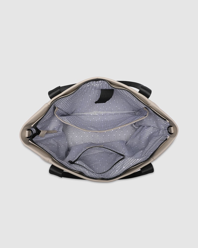 CHICAGO TRAVEL TOTE