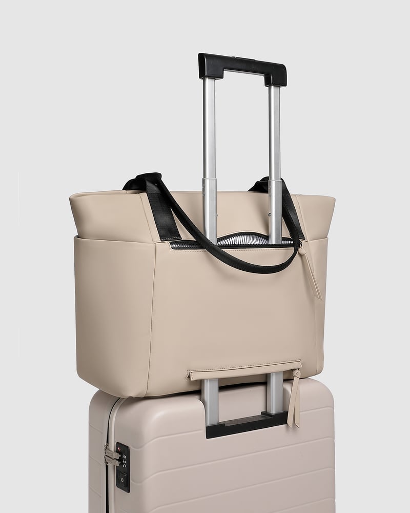 CHICAGO TRAVEL TOTE