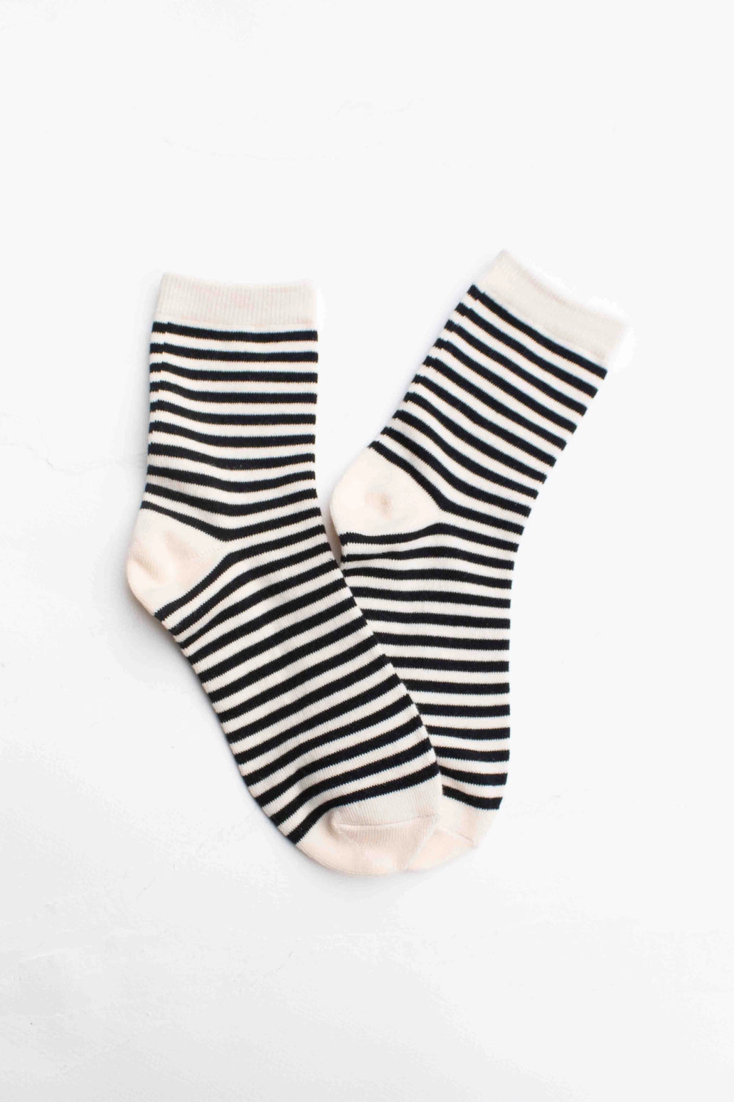 STRIPED CASUAL SOCKS - CREAM