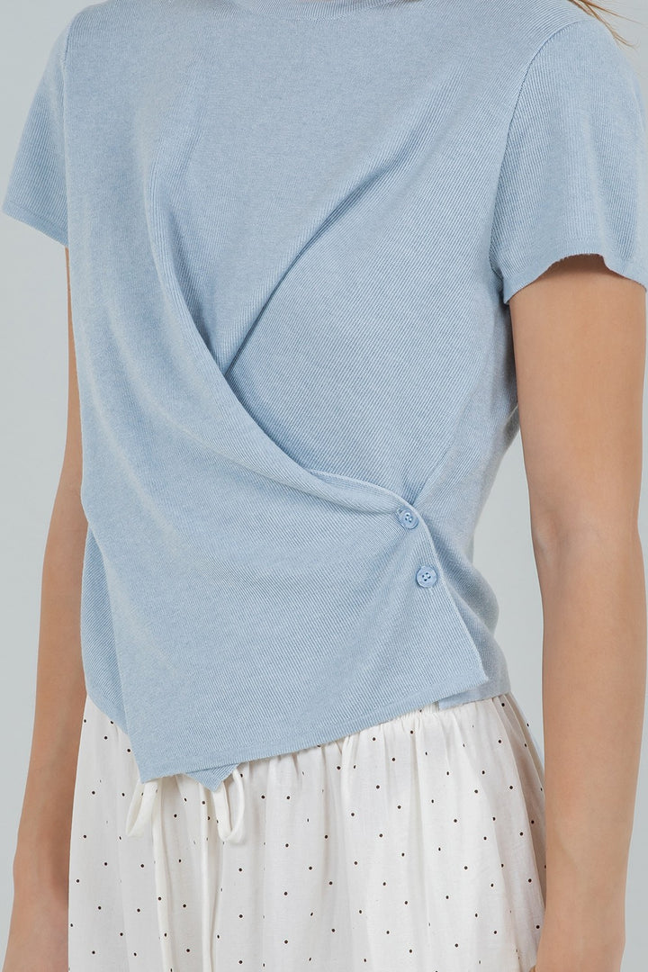 COLLETTE CROSSOVER TOP