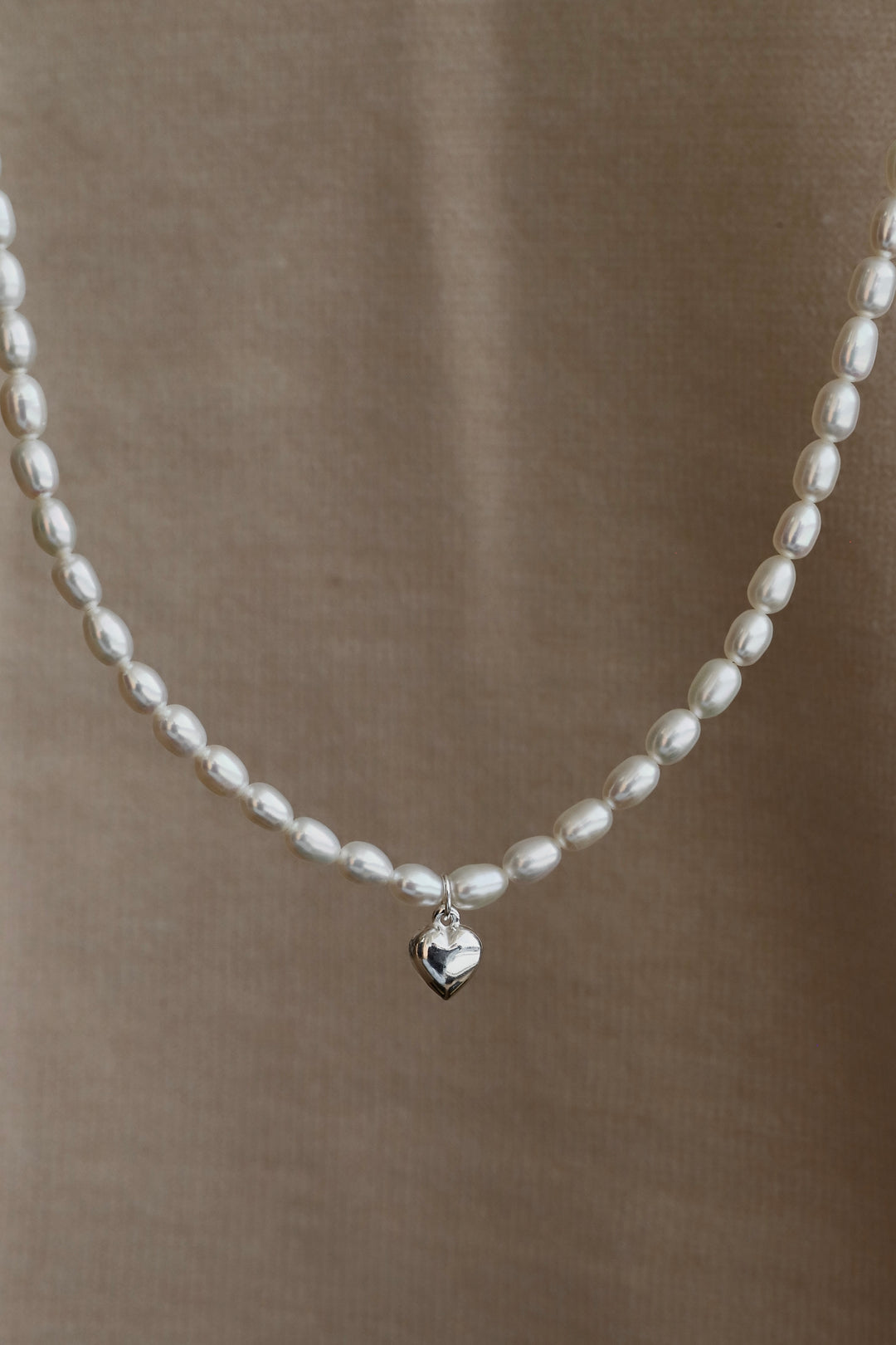 THE LUMA PEARL NECKLACE