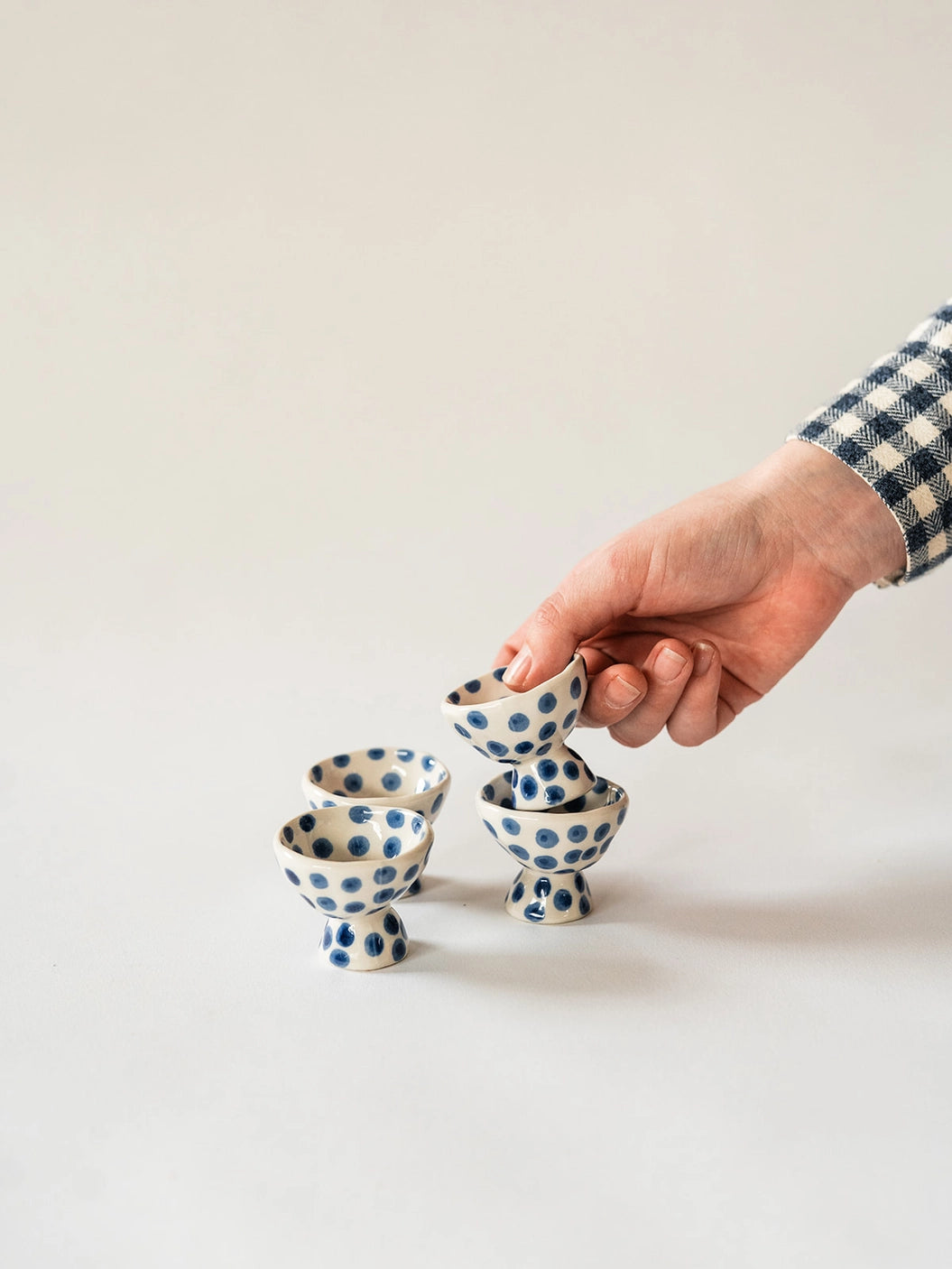 DOTTIE EGG CUP