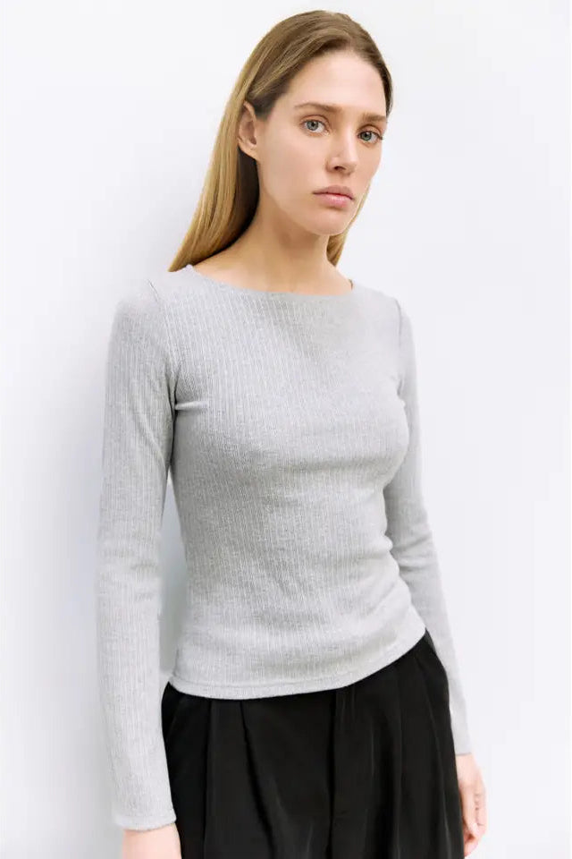 EVIE TOP - GREY