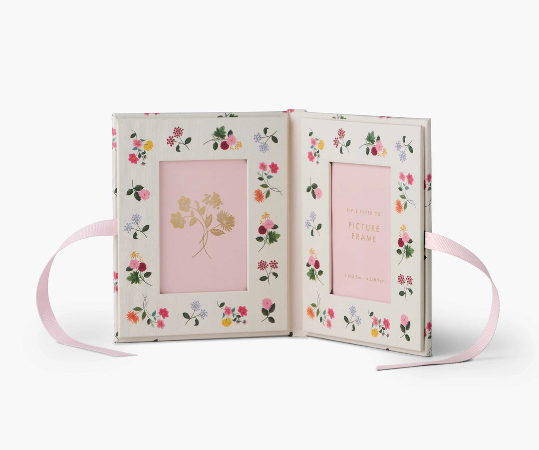 FOLIO PICTURE FRAME