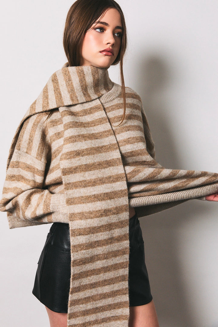 GEORGE SWEATER AND SCARF