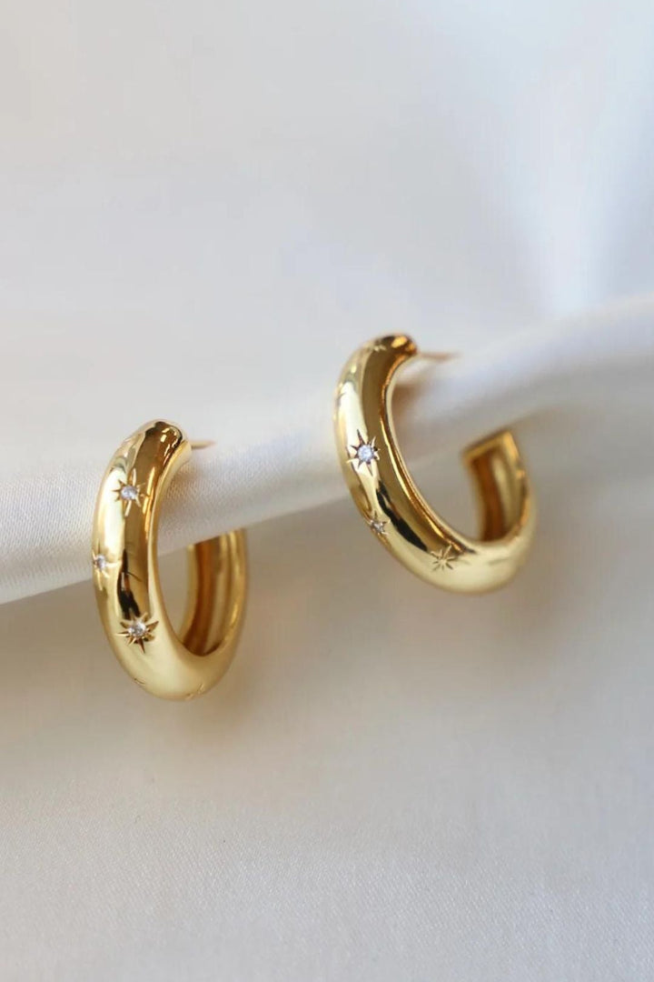 MEREDITH CZ STAR THICK HOOP