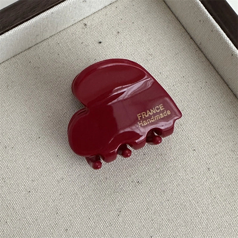 HEART CLAW CLIP - RED