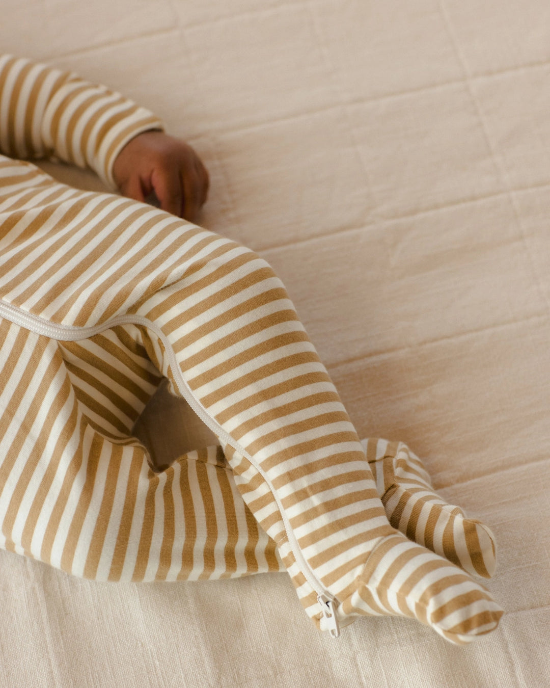 LONGSLEEVE ZIP SLEEPER - HONEY STRIPE