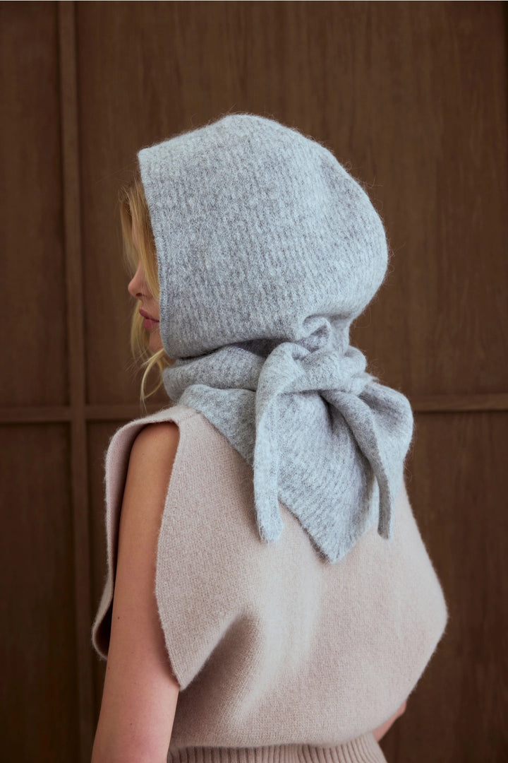 ALPACA HOODED SCARF