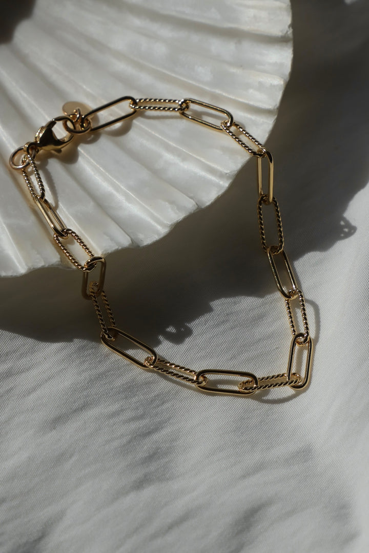 CECILIA CHAIN BRACELET