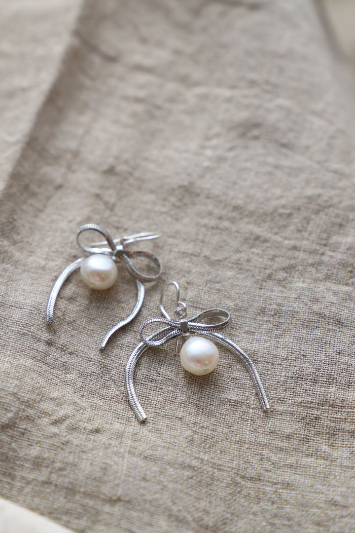 SLOANE RIBBON AND PEARL EARRINGS